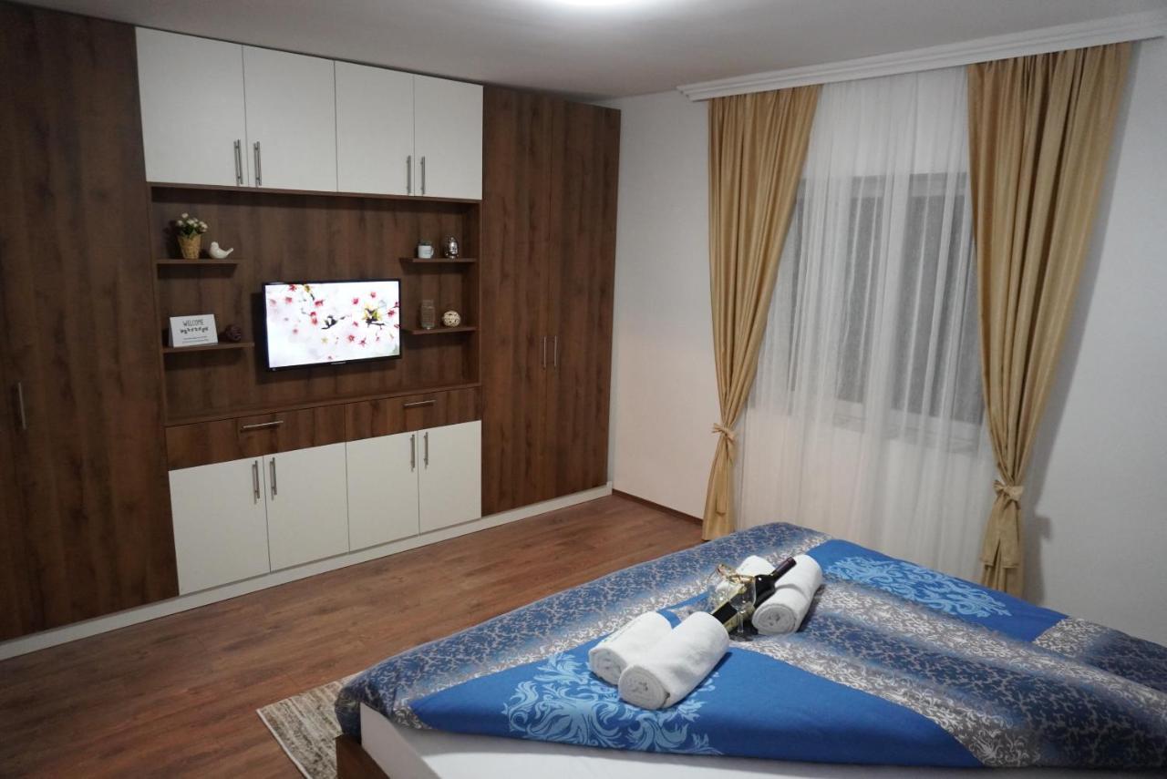 Apartments Manitovac M Nikšić Exterior foto